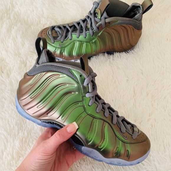 Nike Shoes - Nike Air Foamposite
